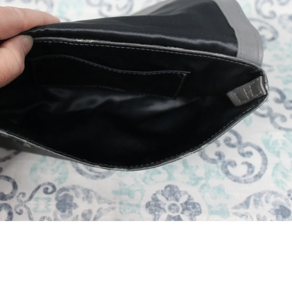 Coach Signature C Monogram Wristlet Clutch Gray Silver Metallic Leather Trim‎